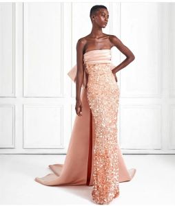 Elegancka długa, bez ramiączek, satynowa cekinowa strój wieczorowy z bowerami długość podłogi Formalna sukienka dla kobiet