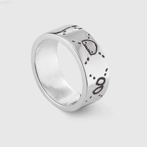 Pierścień Wysokiej jakości srebrny kwiat i ptak rzeźbiony pierścionka czaszki mężczyźni i kobiety moda para ring226k