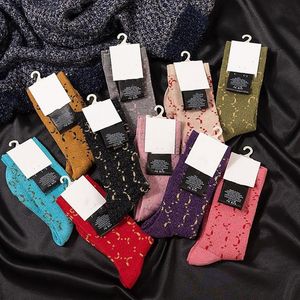 Multicolor Letter Socks with Tag Women Girl Letters Sock for Gift Party Breattable Fashion Hosiery Whole 268s