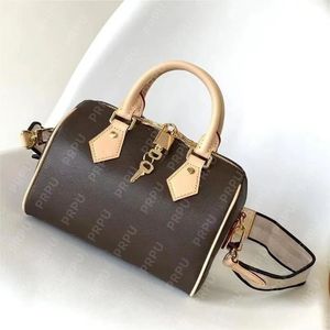 Tasarımcı Crossbody Omuz Çantaları Sling Çanta Çanta Kadın Çanta Elçisi Çantası Leydi Çapraz Vücut Omuz Prpu Dicky0750 Yastık Çantası Prpu Tasche Lüks 41368