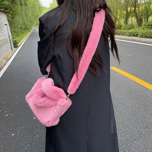 Autumn/Winter New Imitation Wool Bag Crossbody Bag Single Shoulder Fur Shoulder Strap Tote Bag Plush Bag Tote Bag Pink Style