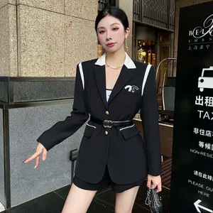 23SS New Autumn and Winter Blazer 색상 일치하는 세련된 느슨한 한국어 버전 벨트 클래식 블레이저 다목적