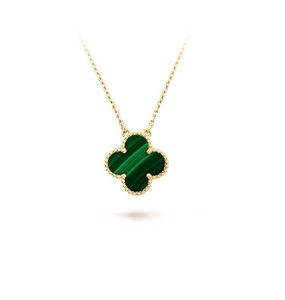 2023 18K Guldpläterade halsband Luxur Designer Halsband Flowers Four-Leaf Clover Fashional Pendant Necklace Wedding Party Jewelryq7