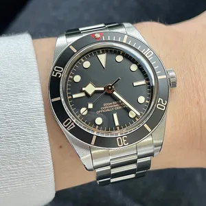 Tudors Black Bay AAA 3A Kvalitet Toppklockor 41 mm män med presentförpackning Sapphire Crystal Automatic Mechanical A02