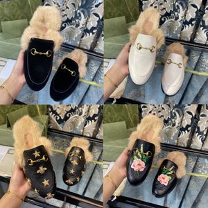 Designer Princetown tofflor Kvinnor Loafers Mules Autumn Winter Warm Wool Slipper Classic Metal Chain Brodery Sandaler Leather Half Slipper