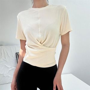 Kvinntröjor Designer Luxury Yoga Wear Women's Top Sports Fitness Short Sleeve Women's Pleated T-Shirt Fashion Foder 2511