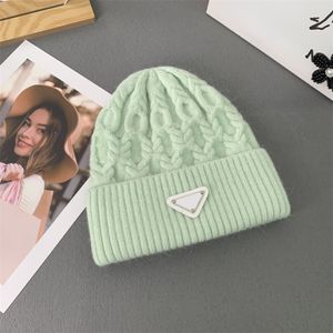 Berretto invernale firmato Berretto regalo di moda Cappello caldo lavorato a maglia Protezione per le orecchie Cappello Wo da uomo e da donna