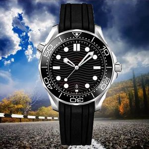 Mekaniska klockor Fashion Casual Mens Watch Haima Series Luxury rostfritt stål Klocka högkvalitativ sport Dial Deep Sea Watch Dyra Watch Dhgate