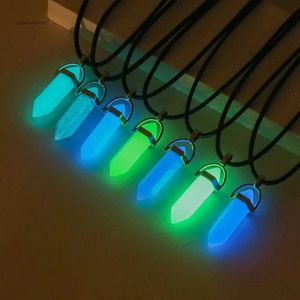 Pendant Necklaces 7pcs Multicolor Religious Synthetic Stone Glow in the Dark Luminous Pendants Sier Color Hexagonal Column Charms