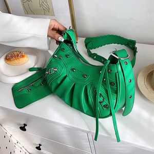 Motorcycle Wind Rivet Women's New Fashion and Personalized Versatile Teeth Pleated Crossbody Bag