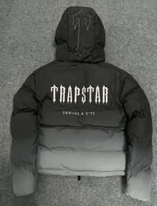 Coats2023 Autumn Winter Trapstar Men's Bomber Jacket Embroidered Hooded Trench Coat Zipper Jacketstop