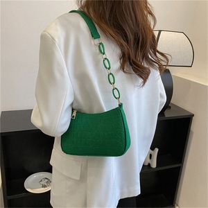 メーカーの卸売ファッションレミスの女性のイブニングバッグデザイン高度なテクスチャアームピットハンドバッグクレセントサドルバッグホーボスハンドバッグ