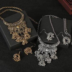 Zestawy biżuterii ślubnej luksus retro set indyjski kolczyki penringnecklace bijoux wieszaki etniczne rzeźbione jhumka kolczyki 231013