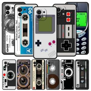 Capas de telefone celular vintage fita câmera gameboy caixa de telefone para poco x5 x4 x3 pro m3 m4 5g f3 f4 gt mi 13 12 12t 11t 10t 11 lite capa preta l230823