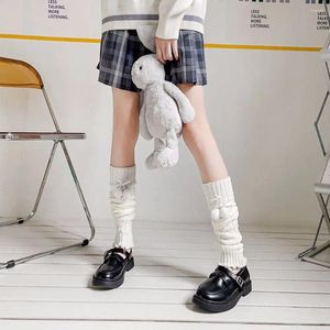 Women Socks Twist Hosiery Knee Protection Cosplay Lolita med hårboll JK Girls Autumn Knitted Printing Foot Cover