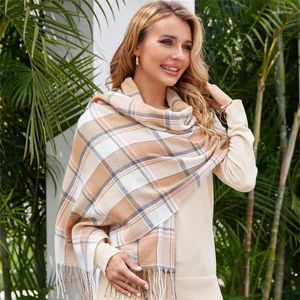 スカーフファッションラグジュアリーブランド格子縞のスカーフ女性ソフトポンチョ冬暖かい長い毛布ショールタッセルレディース