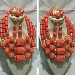 Original Korallen Perlen Nigerianischen Hochzeit Afrikanischen Schmuck Sets Bold Statement Halskette Set Chunky CNR693 C18122701225J