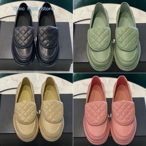 Tasarımcı Elbise Ayakkabı Loafers Kadınlar C Ayakkabı Loafer Lambskin Ayakkabı Lüks Deri Açık Buzağı Döşeme Boyutu 35-41