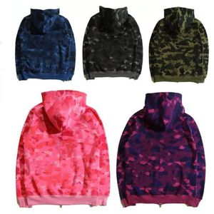 Mens Designer Hoodies Zip Up? Shark? Jackor Lång ärm Huvor Rockar Löst kamouflagjacka Print Woman Hoody Vxxuh