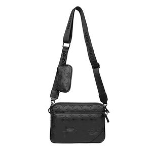 Neue, vielseitige, klassische, dreiteilige Schulter-Crossbody-Tasche aus PU mit Prägung in Schwarz/Weiß für Herren