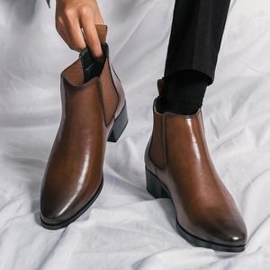 Buty oryginalne skórzane wiosenne designer luksusowe marki buty biurowe dla mężczyzn Chelsea Casual Boots Retro para kostki obuwie 231013