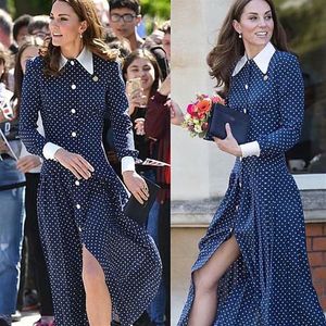 Kate Middleton Long Dress High Quality Womens Fashion Party Casual Vintage Elegant Gentlewoman Buttons DOTS Print Dresses Y200805239Q