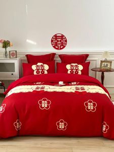 Sängkläder sätter kinesiskt bröllop fyrdelar rött bomullsglas för rum