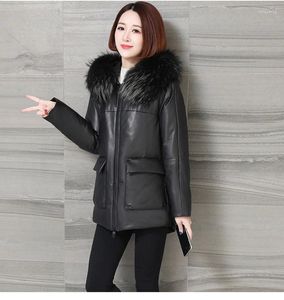 Jaqueta de couro feminina gola de pele de guaxinim casaco com capuz feminino coreano quente casacos de pele de carneiro down2023