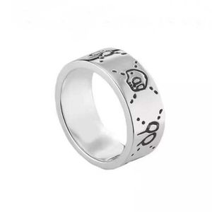 Nya män trendiga 925 Sterling Silver Heart Ghost Bee Womens Ring Original Designer Rings bröllop smycken mode tillbehör