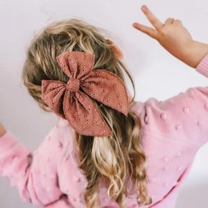 ヘアアクセサリーヨーロッパとアメリカ合衆国ハイエンドのくぼんだ刺繍の子供用ヘアピン6インチの弓ラインカラーコットンガール