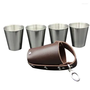 Kalça Şişeleri Usors 4pcs/Set paslanmaz çelik 70ml şişe PU deri ile taşınabilir 2.4oz mini cep tırmıksız viski flagon alkol bardağı