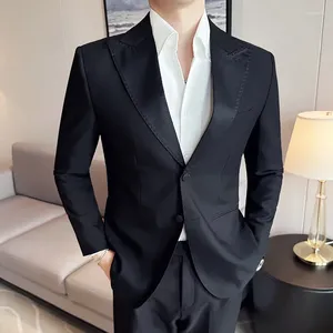 Erkek Suit Blazers British Style Artı Boyut Sonbahar Kış İşi Formal Wear Blazer Ceketler Erkekler Giyim İnce Uygun Günlük Takım Elçileri