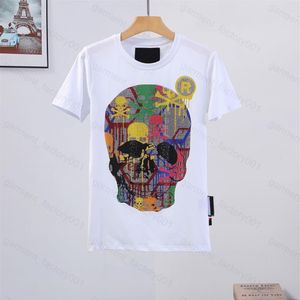 Phillip Plain Herren Designer PP Skull Diamond T-Shirt Kurzarm Dollar Braunbär Marke T-Shirt O-Ausschnitt Hochwertiges Skulls T-Shirt tee235f