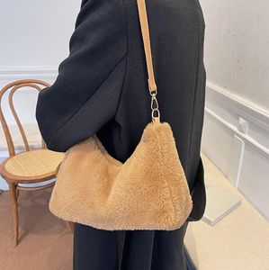 Bolsa de pelúcia para mulheres com grande capacidade Nova moda e fofa outono e inverno Bolsa de ombro único Bolsa grande de pelúcia texturizada estilo camelo