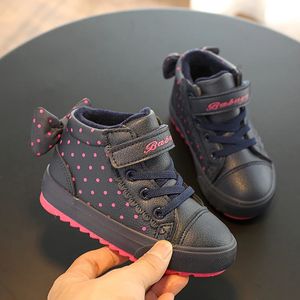 Buty dla dzieci buty zimowe dla dzieci buty chłopcy ciepłe buty dla niemowląt oraz aksamitne maluch zimowe buty dziewczyna botas różowy trampka 231013