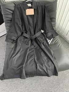 Jaquetas femininas Cintura Nylon Trench Coat Ultra-fino Minimalista Escudo de Vento Super Proporção Corporal