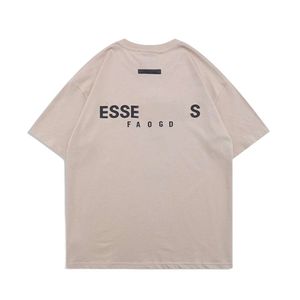 Essential Clothing Tasarımcı T-Shirt Orijinal Kalite Erkekler T Shirt Tişörtleri Kadın Tişört Şort Erkekler Rahat Baskılı Yüksek Sokak Kısa Essentialshirt Luxurious
