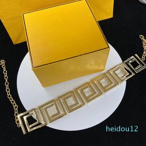 Whirlpool Line Design Women Pendant Halsband Guld Slät Minute Ythalsband Kvinnlig justerbar vårspännsmycken