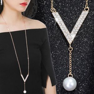 Pendant Necklaces Crystal Letter V & Pendants For Women Trendy Pearl Long Necklace Collier Femme Fashion Female Sweater Chain Jewelry