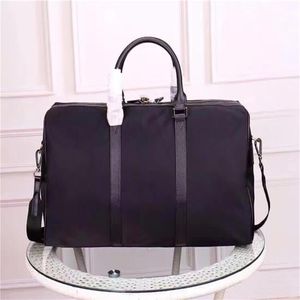 Hela klassisk designer Travel Bag Mens Designer Travel Bagage For Men Totes Leather Handbag Duffle Bag Fashion Luxury Designe2284