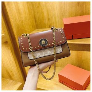 90% off outlet store French style small square bag for women 2023 new chain casual crossbody shoulder versatile high-end trendy number 7452