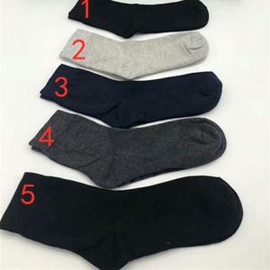 Pairs Lot High Quality Crocodile Cotton Men Embroidery Sports Male Medium Tube Solid Color Socks Black Gray White Men's210c