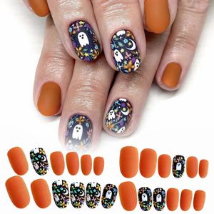 Dicas de corte de unhas falsas Halloween usando peças e produtos para melhorar as unhas por muito tempo no caixão transparente