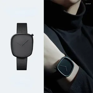 Relógios de pulso Pebble Nordic Minimalismo Design Relógio Masculino e Feminino Simples Acessível Luxo Moda Senso Avançado