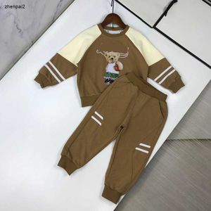 luxury Tracksuits baby autumn Sets kids suit Size 110-160 CM 2pcs Doll playing basketball pattern long sleeved sweater and pants Aug30