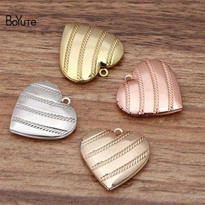 BoYuTe 10 Pieces Lot 29 7MM Metal Brass Heart Shaped Po Locket Pendant Vintage Jewelry Pendant Whole269O