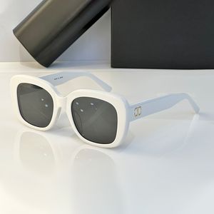 Quadratische Sonnenbrille, BB-Sonnenbrille für Damen, Luxus-Designer-Sonnenbrille, geeignet für alle Arten von Kleidung, einfache und modische runde Schildpatt-Brille, neuer Stil