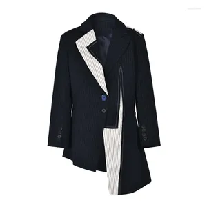 Abiti da donna 2023 Abbigliamento donna Giacca femminile Coreano Dongdaemun Autunno di alta qualità Design asimmetrico Stripe Fashion Il vestito