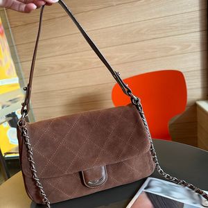 Stylish Womens Shoulder Bag 29cm Calfskin Diamond Check Silver Hardware Buckle Luxury Handbag Matelasse Chain Crossbody Bag Underarm Bag Airport Bags Sacoche