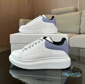 Designer Sole Dissolver Sapatos de Lona Estilo Lavado Massagem Sapatos Casuais Mihara Mulheres Plataforma Sapatilhas Vintage Lace-up Yasuhiro Preto Branco Sólido Homens Sneaker